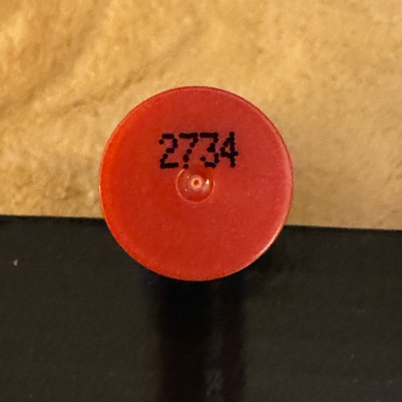 Laura Geller Love Me Dew Lip Crayon - Cherry Punch - Picture 6 of 6